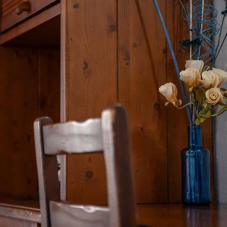 Hotel - Restaurante Prado Del Navazo อัลบาร์ราซิน ภายนอก รูปภาพ